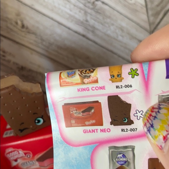 Shopkins - Picture 7 of 8